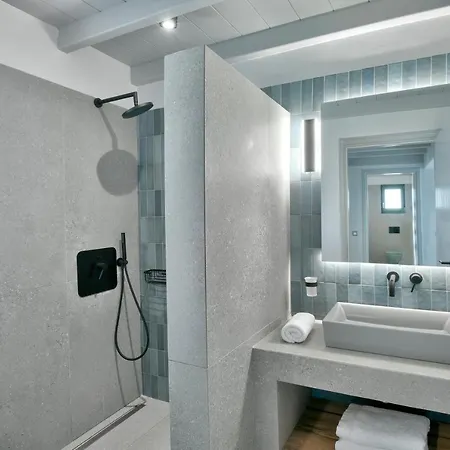 Luxury Olympio With Private Pool Villa *